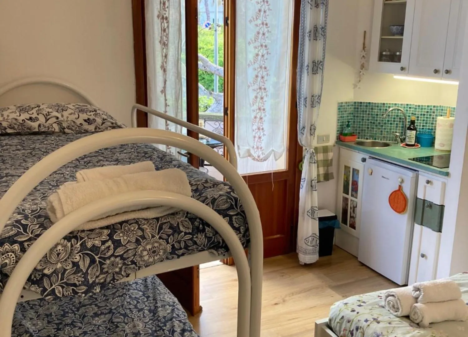 Oasi Del Cuore - Graziose Camere Con Vista Mare A 7 Min Dal Mare Di Castiglioncello Konukevi