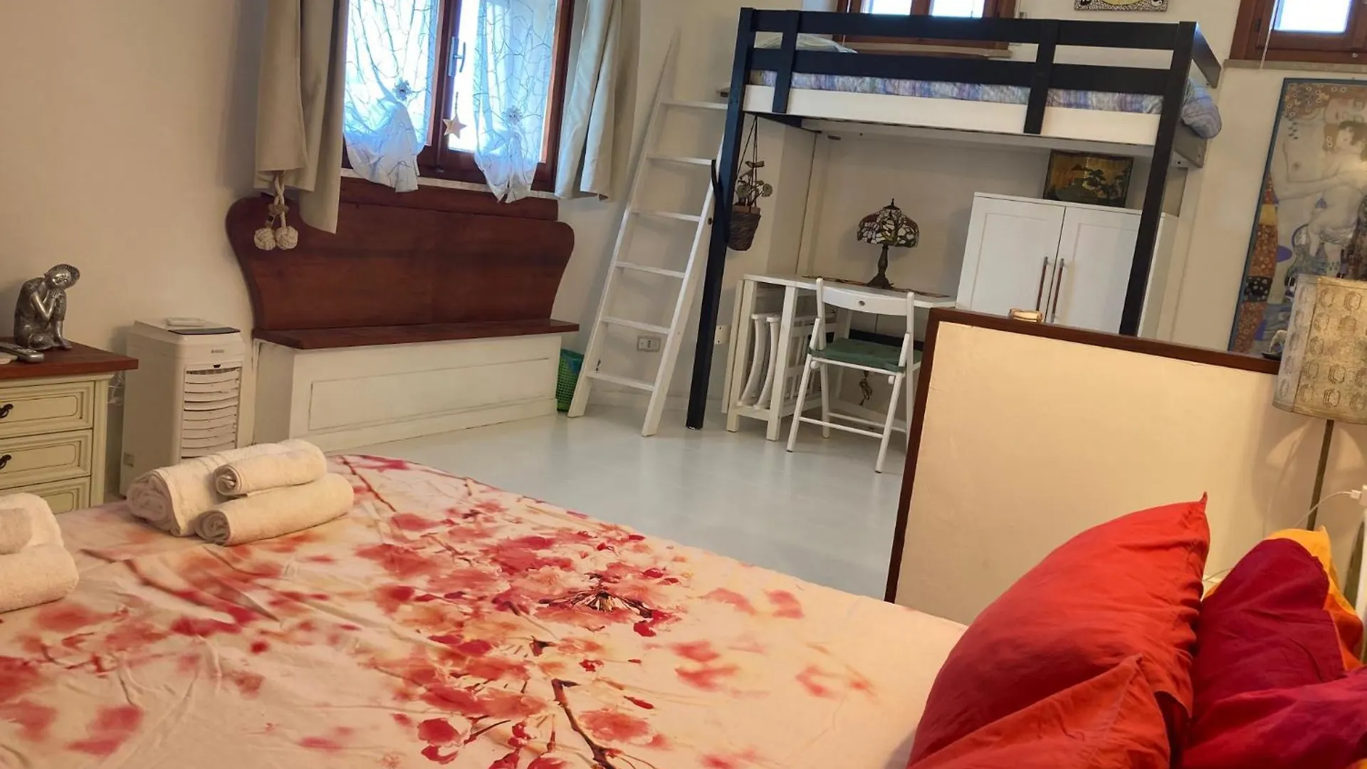 Oasi Del Cuore - Graziose Camere Con Vista Mare A 7 Min Dal Mare Di Castiglioncello