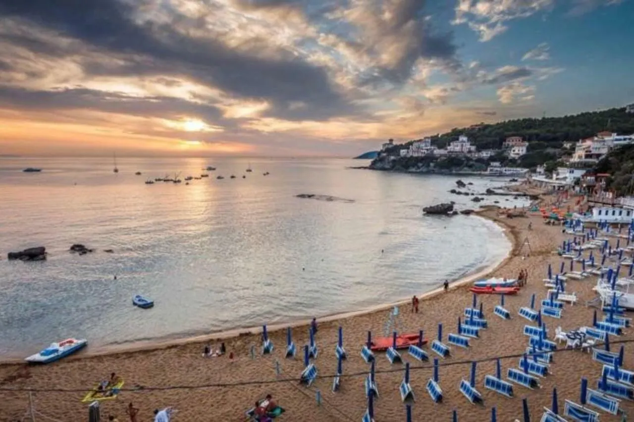 Oasi Del Cuore - Graziose Camere Con Vista Mare A 7 Min Dal Mare Di Castiglioncello