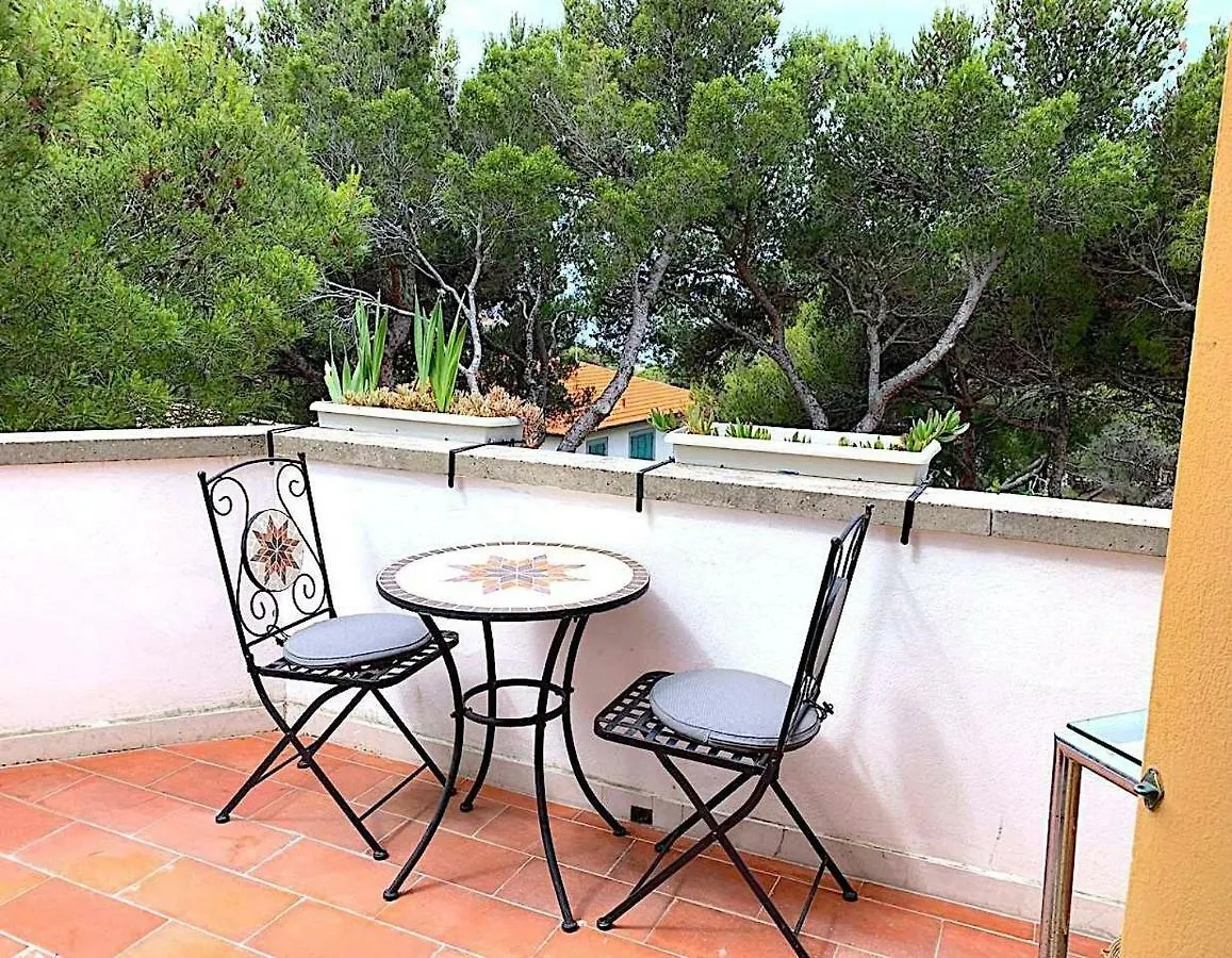 Konukevi Oasi Del Cuore - Graziose Camere Con Vista Mare A 7 Min Dal Mare Di Castiglioncello İtalya